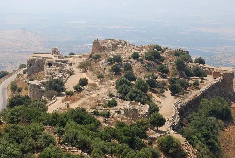 معنى إطلاق الصواريخ من سوريا على إسرائيل