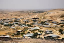 للمصدر  موقف: مقاطعة بدو النقب للمحلات التجارية اليهودية: بين الرفض السلمي والاحتجاج الرمزي